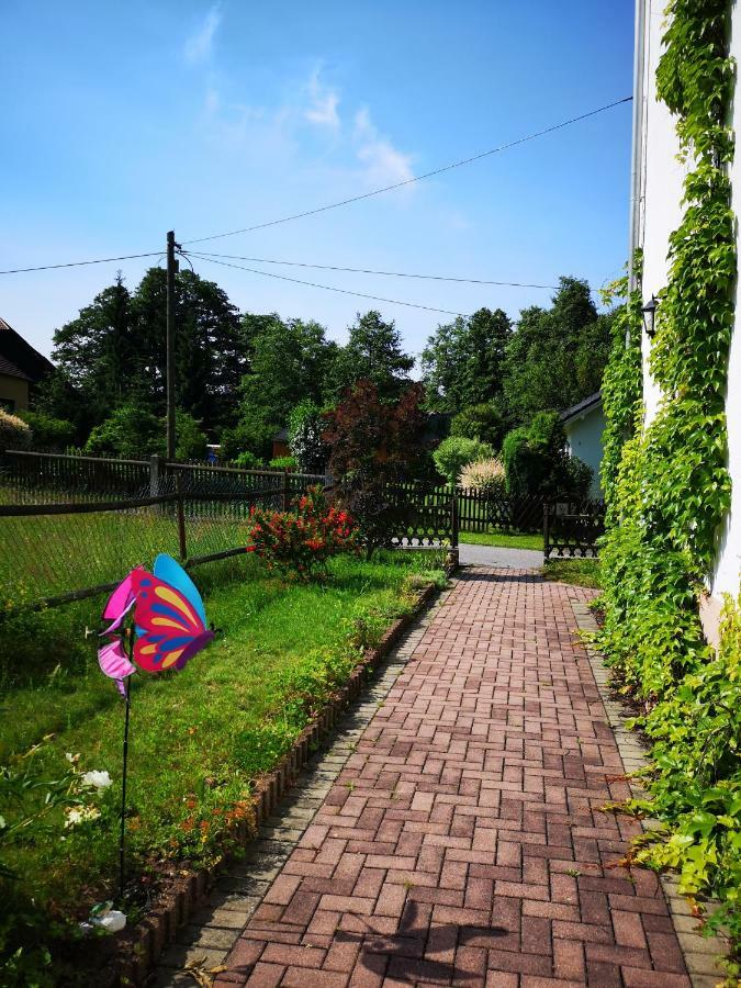 Ferienwohnung Am Wald Tharandt ภายนอก รูปภาพ
